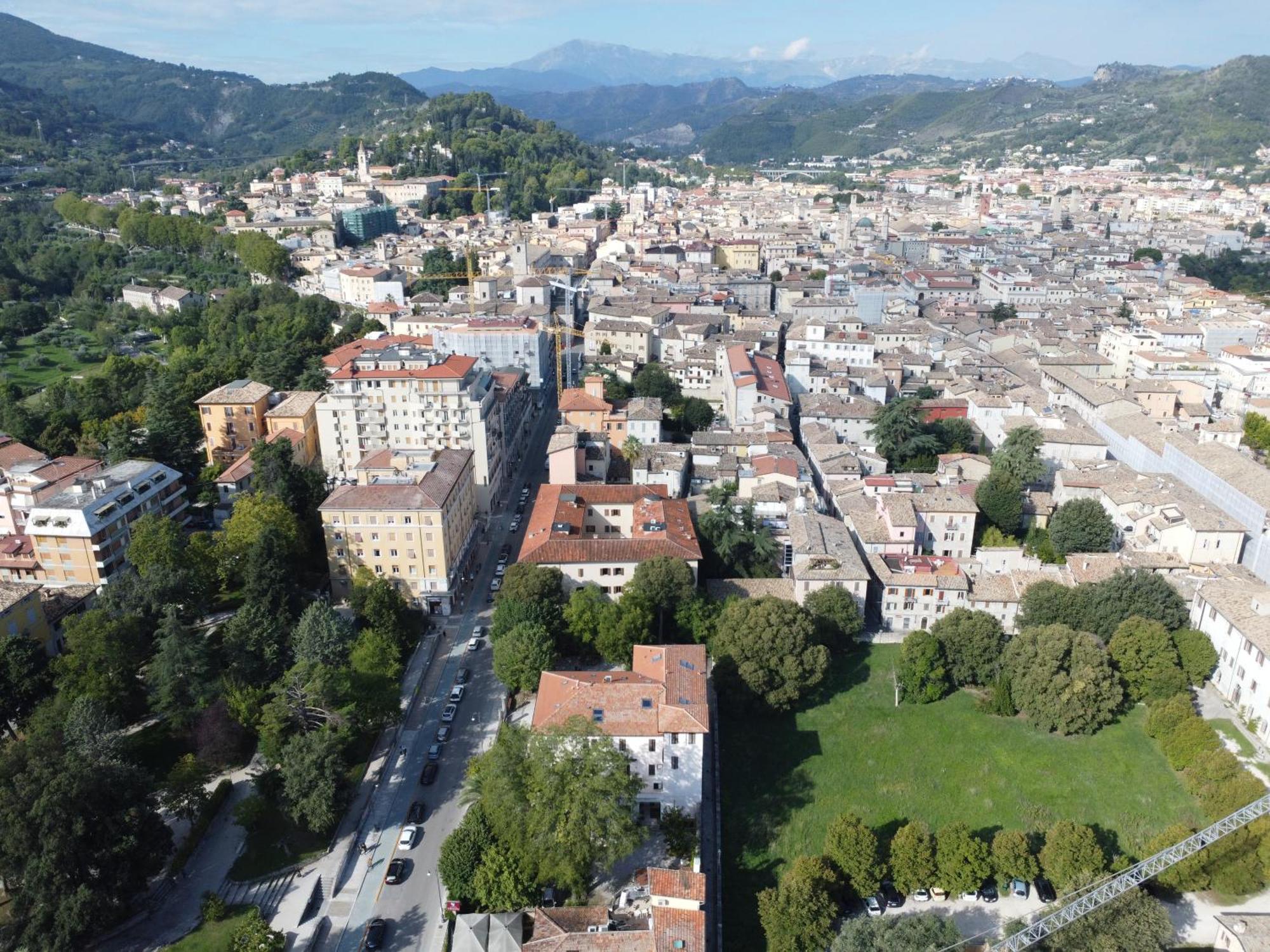Villino Mari Camere Con Parcheggio Privato Gratuito Ascoli Piceno megye Kültér fotó
